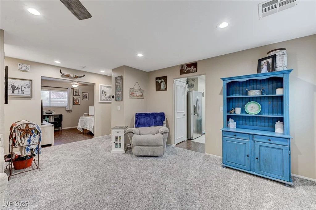 6341 Haleh, Las Vegas, NV 89141