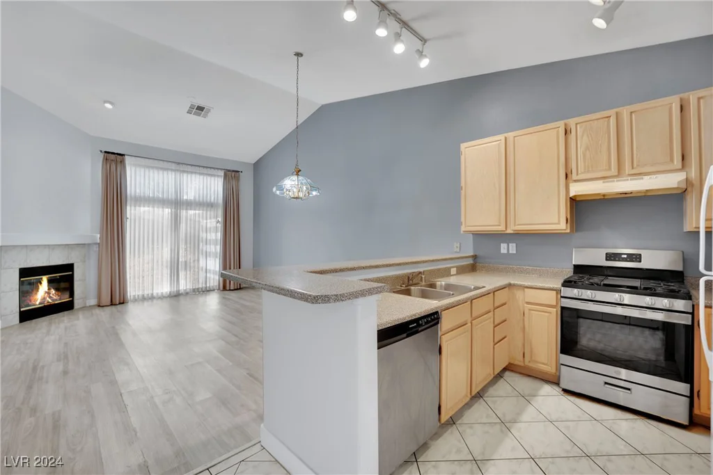 5125 Briar Meadow, Las Vegas, NV 89118