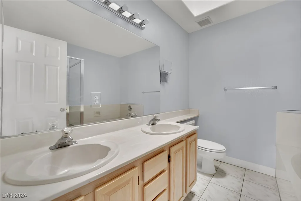 5125 Briar Meadow, Las Vegas, NV 89118