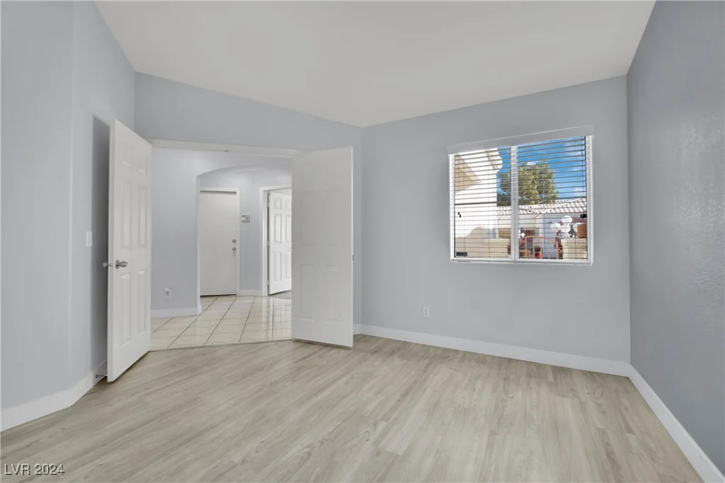 5125 Briar Meadow, Las Vegas, NV 89118