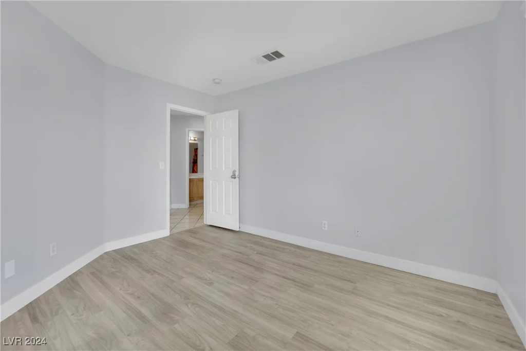 5125 Briar Meadow, Las Vegas, NV 89118