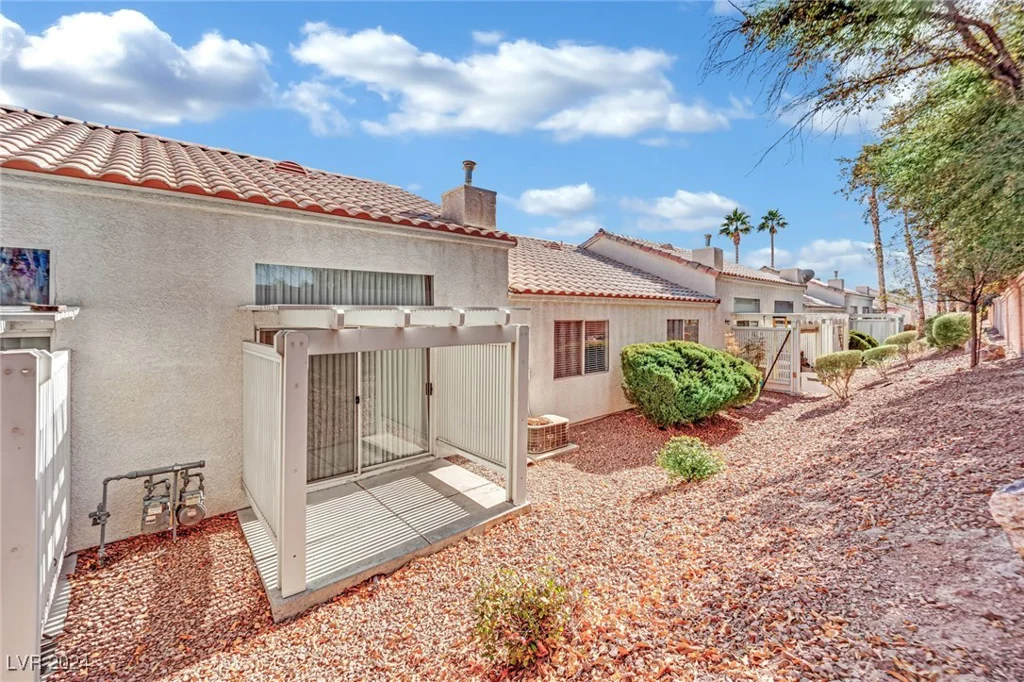 5125 Briar Meadow, Las Vegas, NV 89118