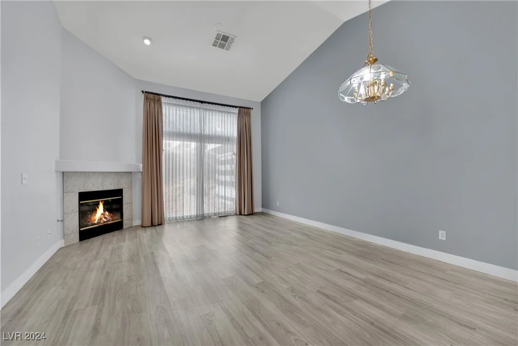 5125 Briar Meadow, Las Vegas, NV 89118