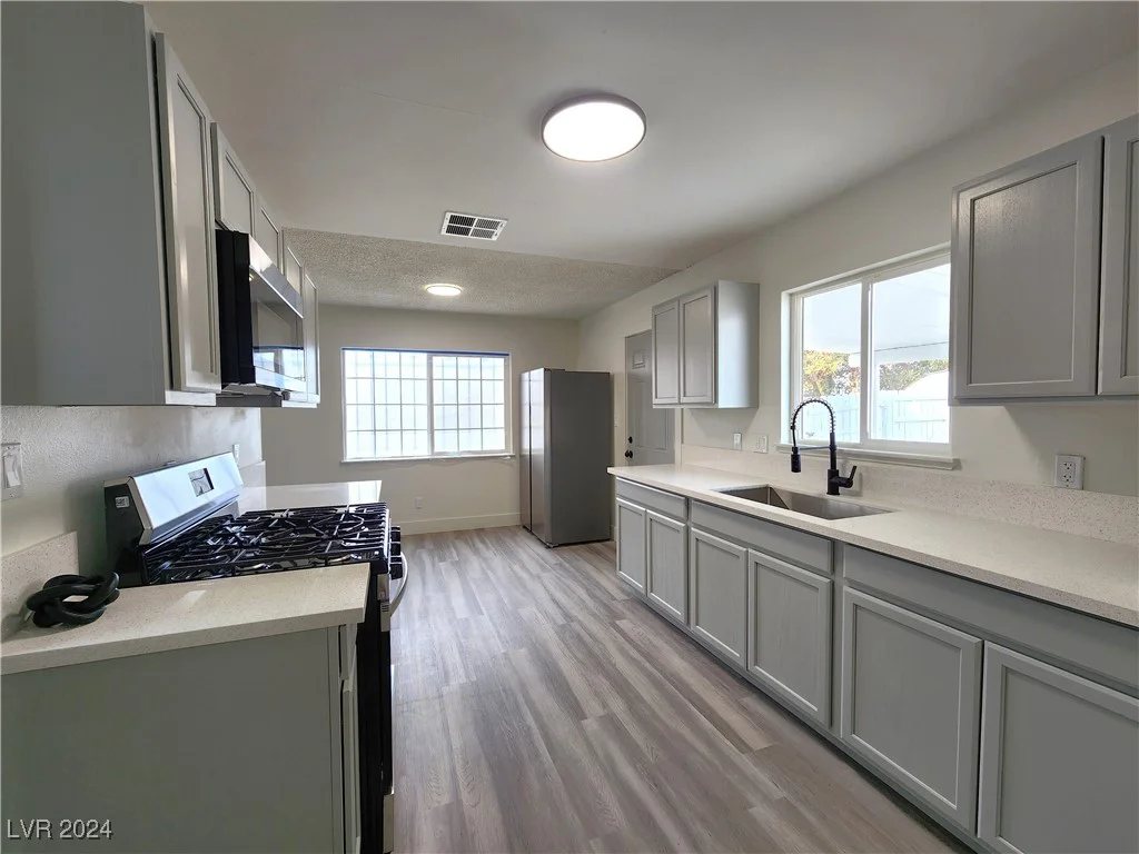 2640 Donna, North Las Vegas, NV 89030