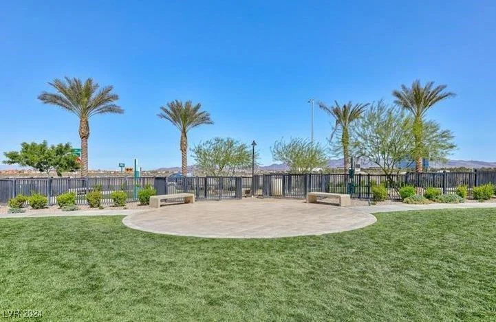 12322 Dusk Blue, Las Vegas, NV 89183