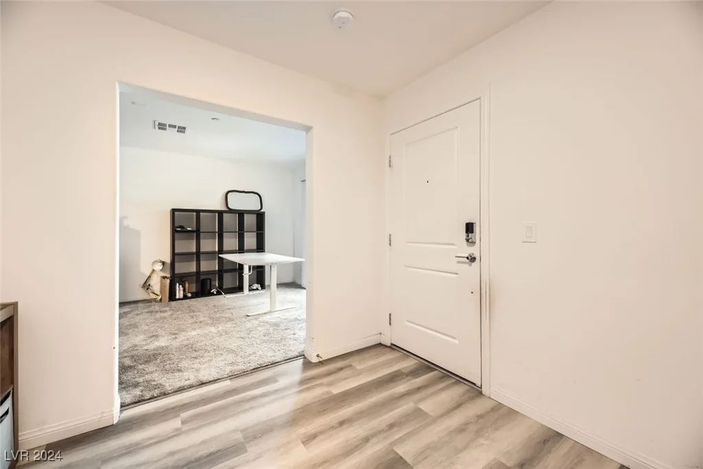 12322 Dusk Blue, Las Vegas, NV 89183