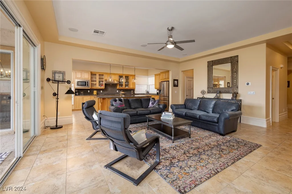 448 Punto Vallata, Henderson, NV 89011
