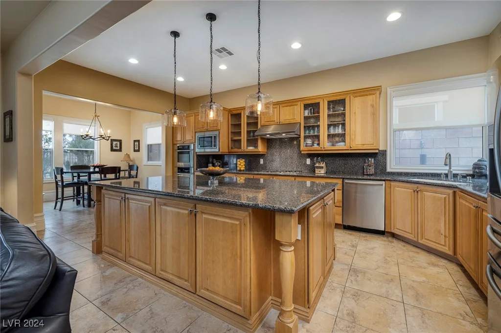 448 Punto Vallata, Henderson, NV 89011