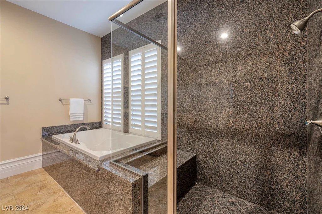 448 Punto Vallata, Henderson, NV 89011