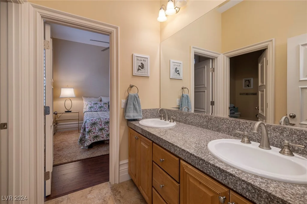 448 Punto Vallata, Henderson, NV 89011