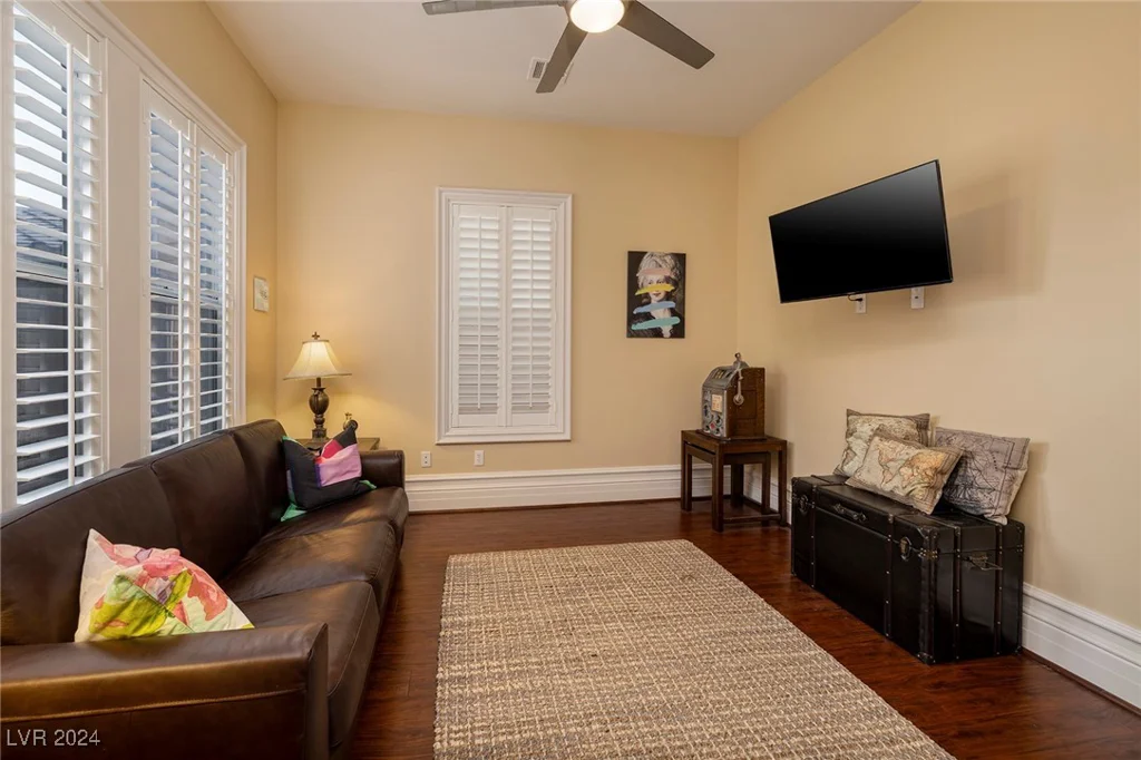 448 Punto Vallata, Henderson, NV 89011