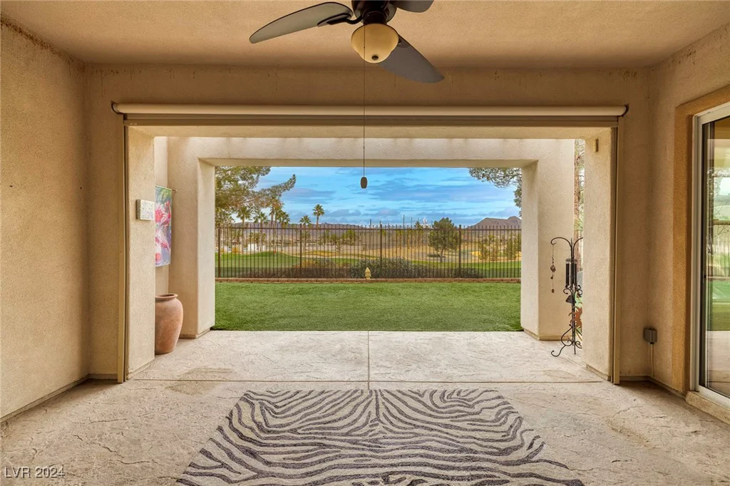 448 Punto Vallata, Henderson, NV 89011