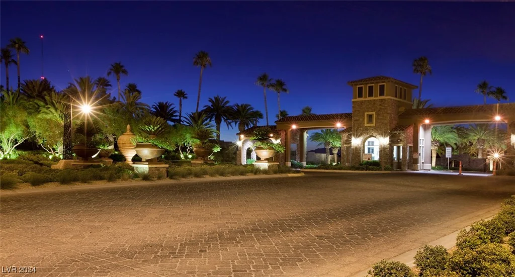 448 Punto Vallata, Henderson, NV 89011