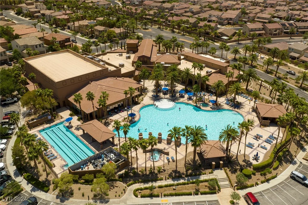 448 Punto Vallata, Henderson, NV 89011