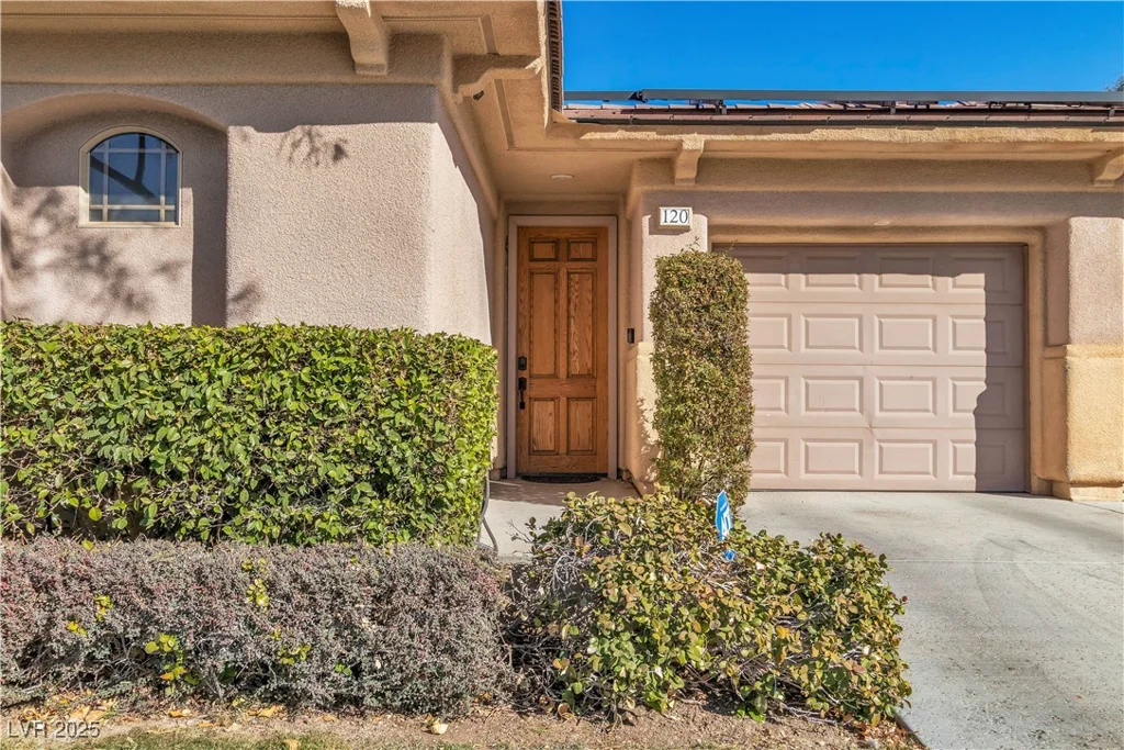 120 Emerald Dunes, Henderson, NV 89052