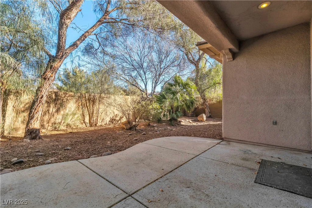 120 Emerald Dunes, Henderson, NV 89052