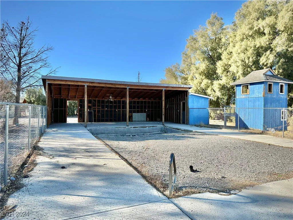 880 Luella, Pahrump, NV 89048