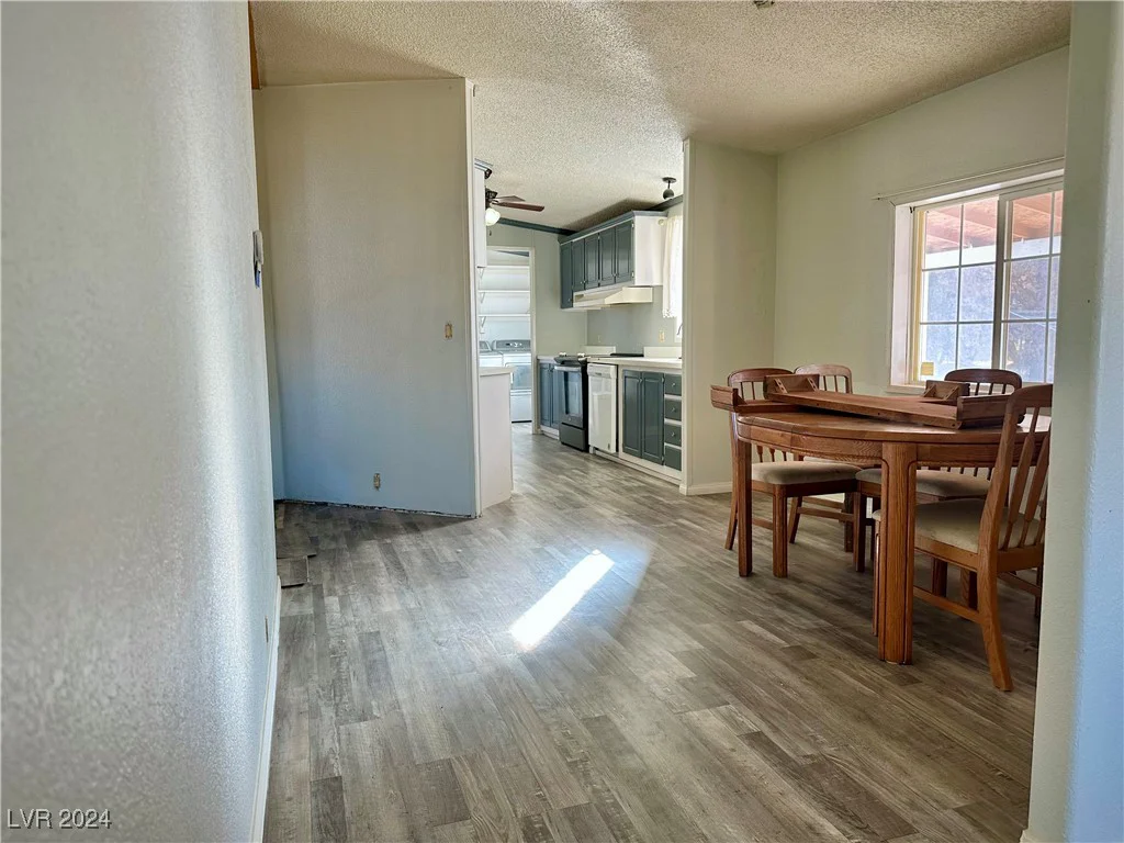 880 Luella, Pahrump, NV 89048