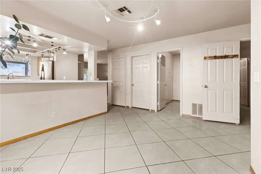 2746 Carnation, Henderson, NV 89074