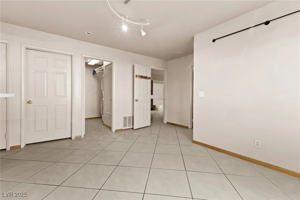 2746 Carnation, Henderson, NV 89074