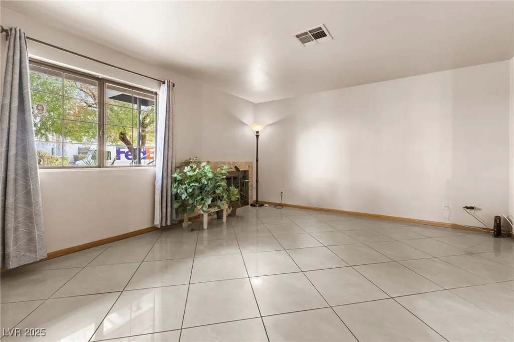 2746 Carnation, Henderson, NV 89074