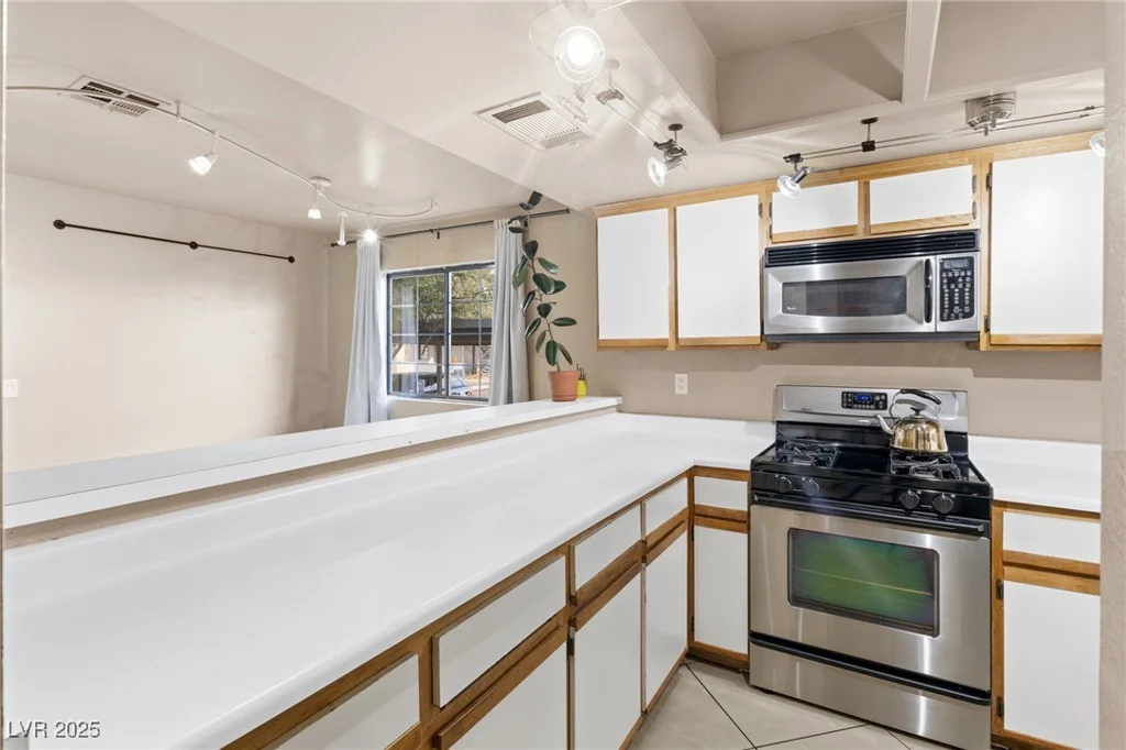2746 Carnation, Henderson, NV 89074