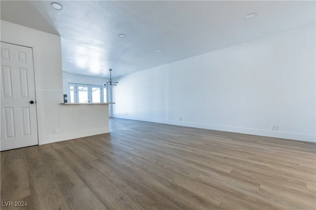 4138 El Segundo, Las Vegas, NV 89121