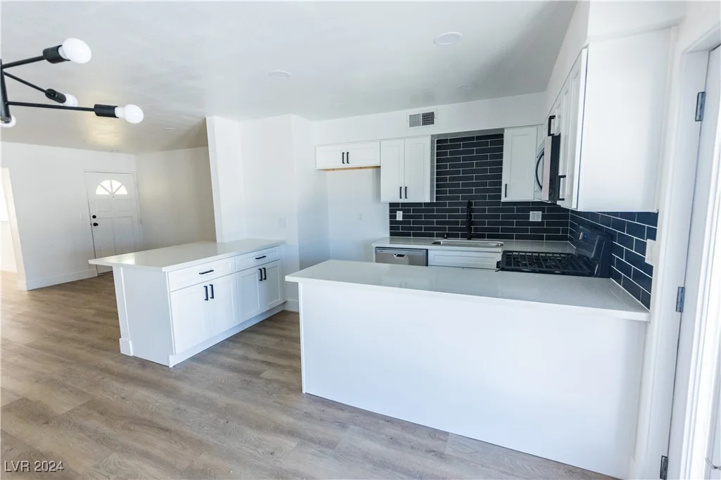 4138 El Segundo, Las Vegas, NV 89121
