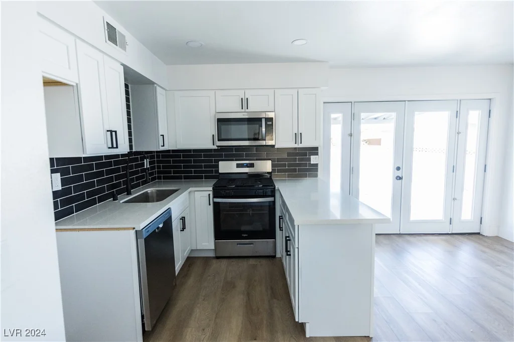 4138 El Segundo, Las Vegas, NV 89121