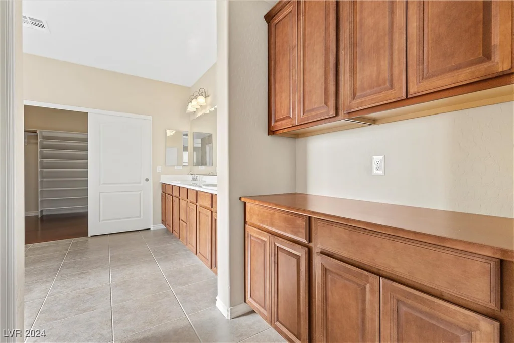 12119 High Country, Las Vegas, NV 89138