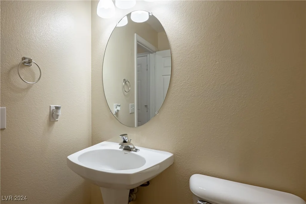 6231 Morning Wing, North Las Vegas, NV 89031