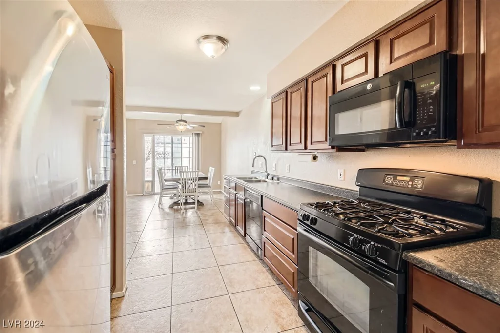 2842 Brittany Mesa, Henderson, NV 89074