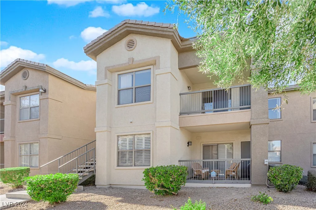8000 Badura, Las Vegas, NV 89113