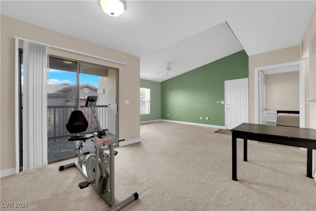 8000 Badura, Las Vegas, NV 89113