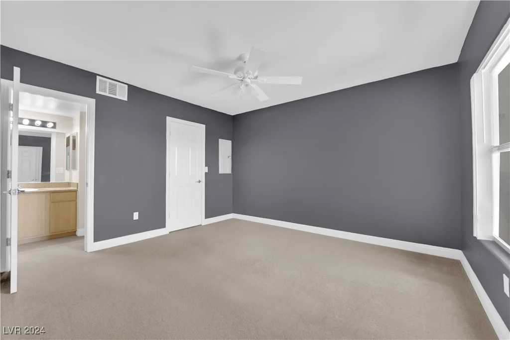8000 Badura, Las Vegas, NV 89113