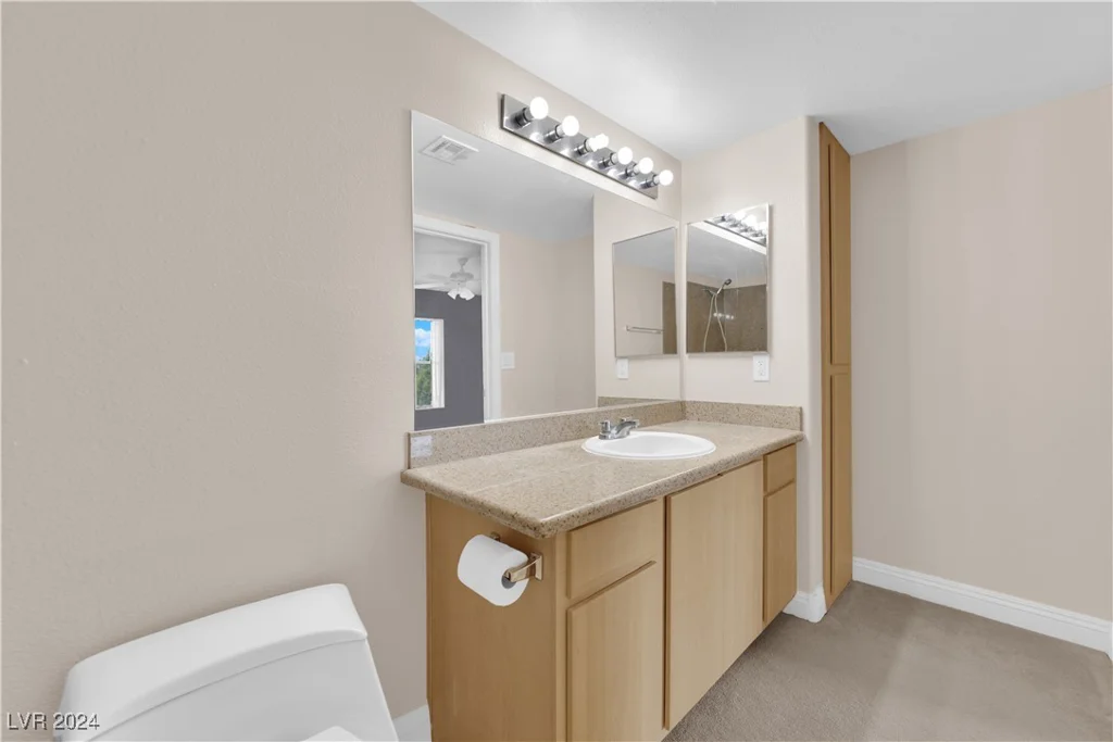 8000 Badura, Las Vegas, NV 89113