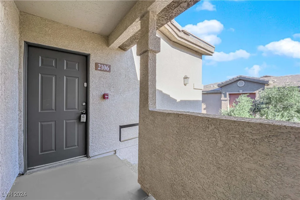 8000 Badura, Las Vegas, NV 89113