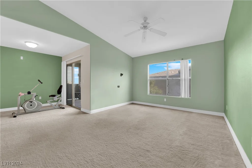 8000 Badura, Las Vegas, NV 89113