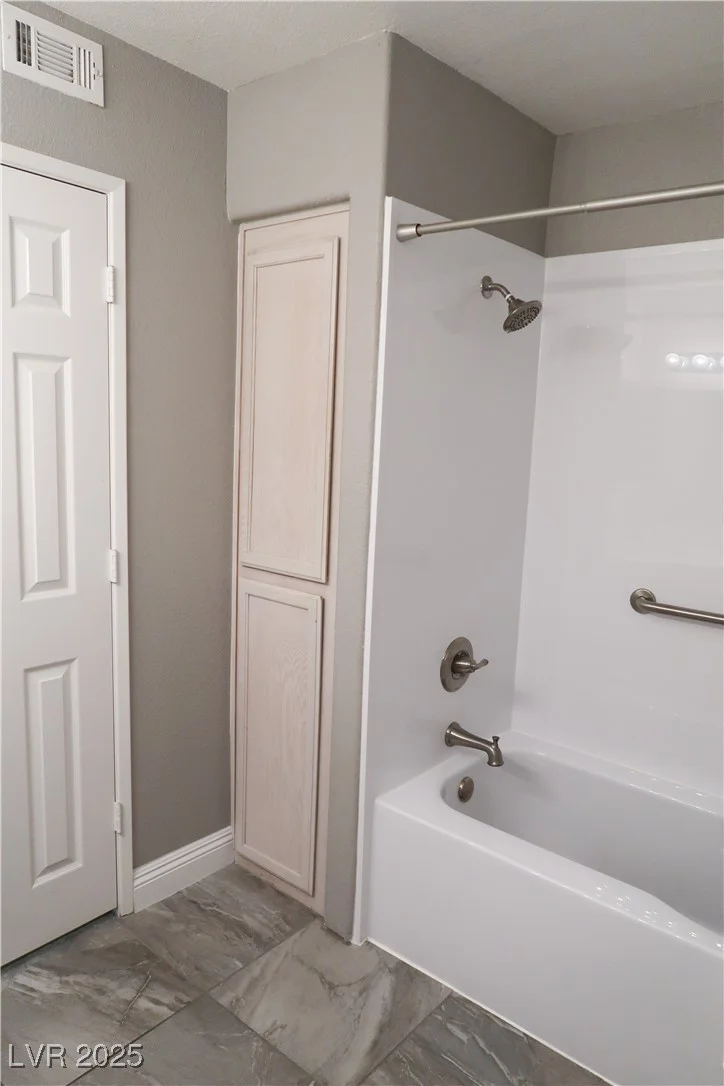 2725 Nellis, Las Vegas, NV 89121