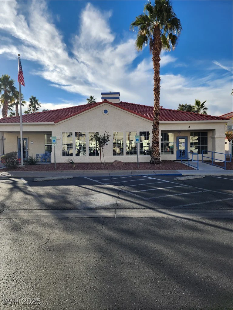 2725 Nellis, Las Vegas, NV 89121