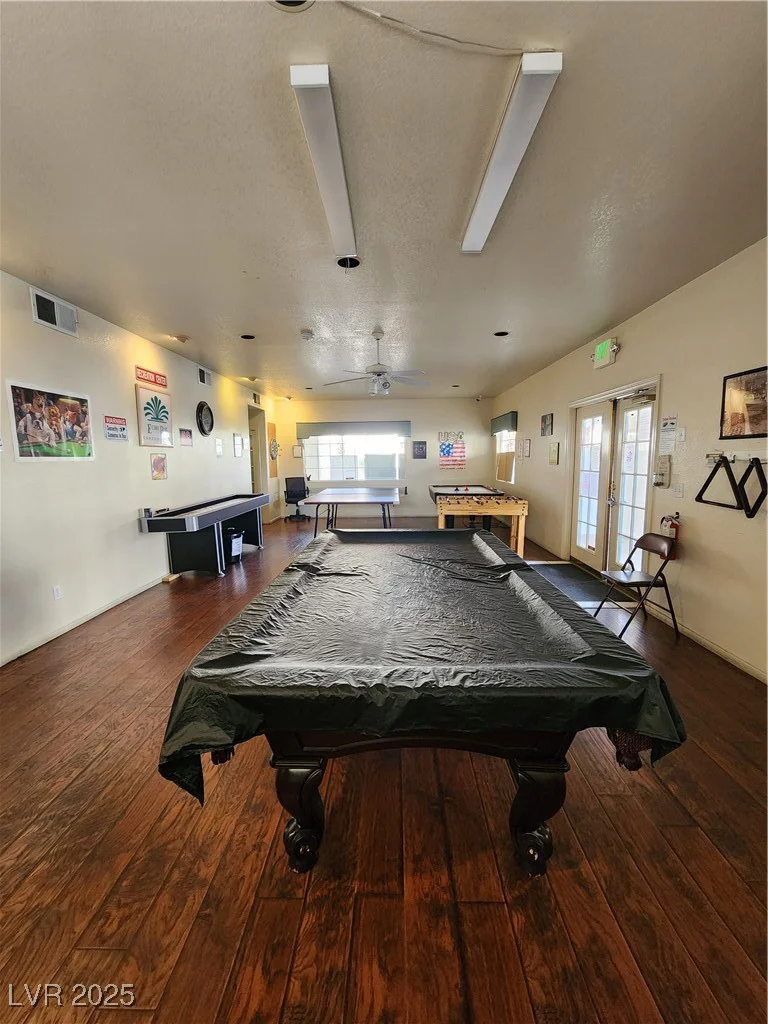 2725 Nellis, Las Vegas, NV 89121