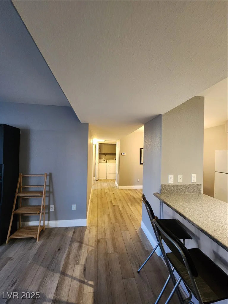 2725 Nellis, Las Vegas, NV 89121