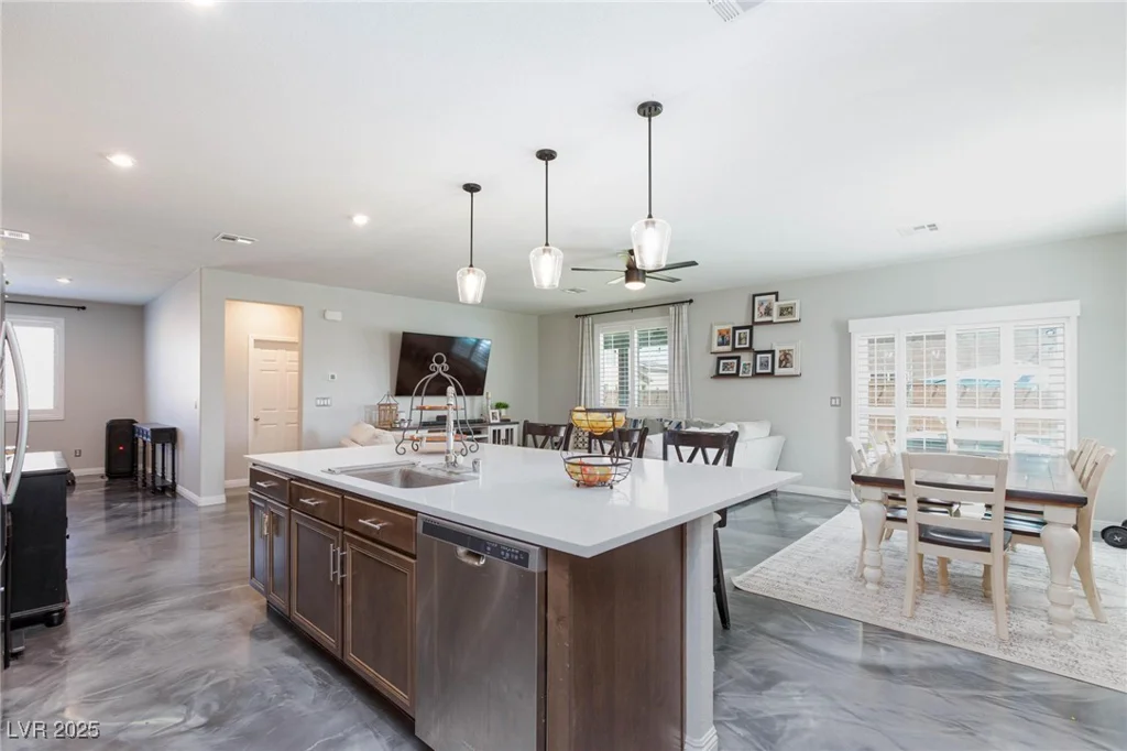 3914 Weld, Pahrump, NV 89061