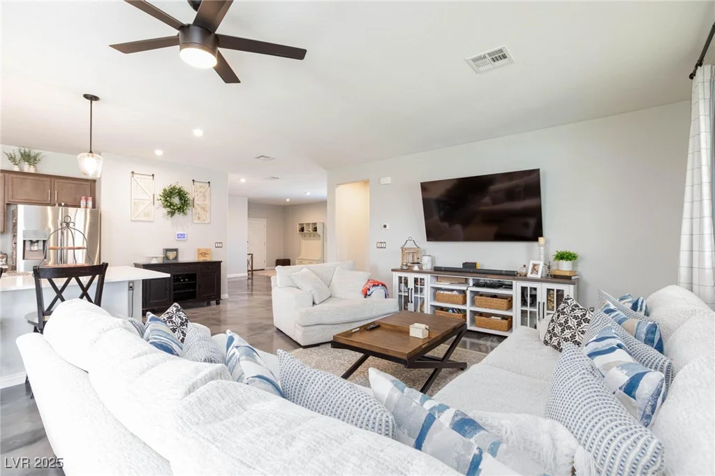 3914 Weld, Pahrump, NV 89061