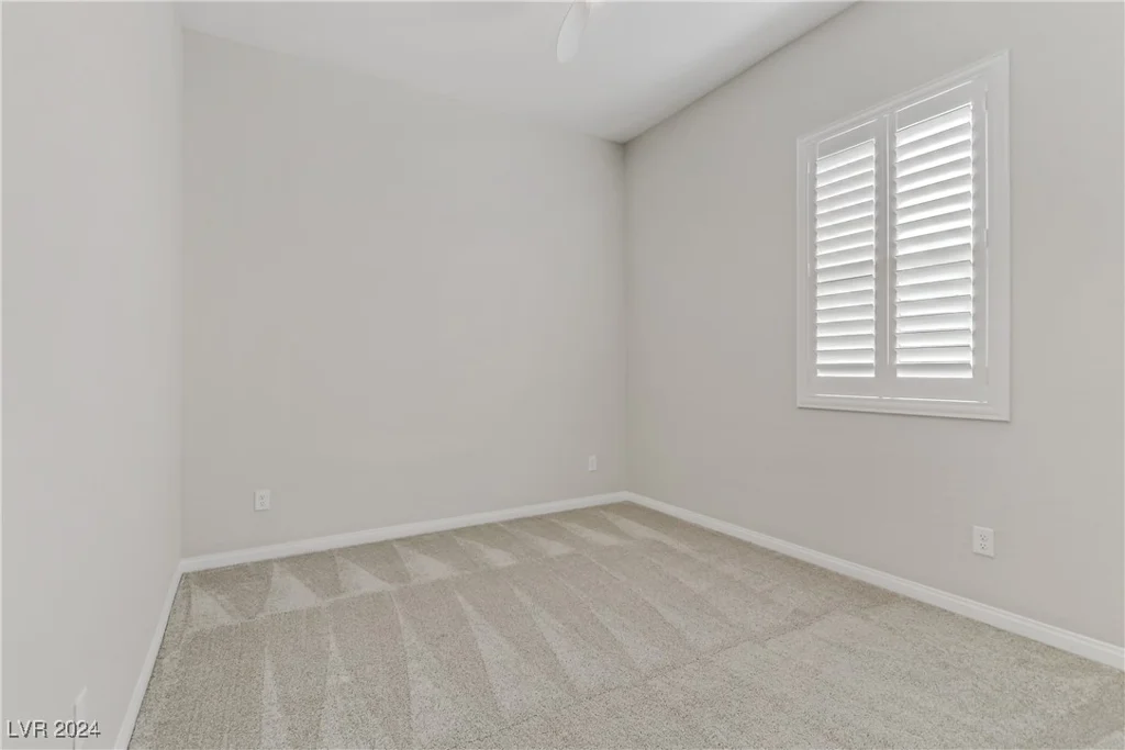 54 Barton Bay, North Las Vegas, NV 89031