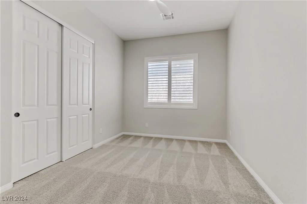 54 Barton Bay, North Las Vegas, NV 89031