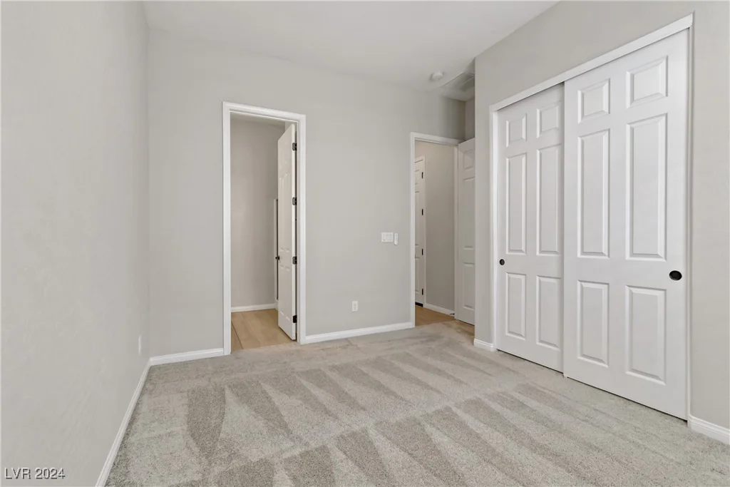 54 Barton Bay, North Las Vegas, NV 89031