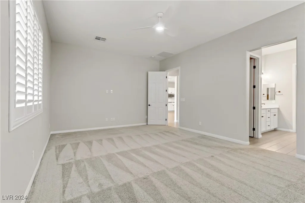 54 Barton Bay, North Las Vegas, NV 89031