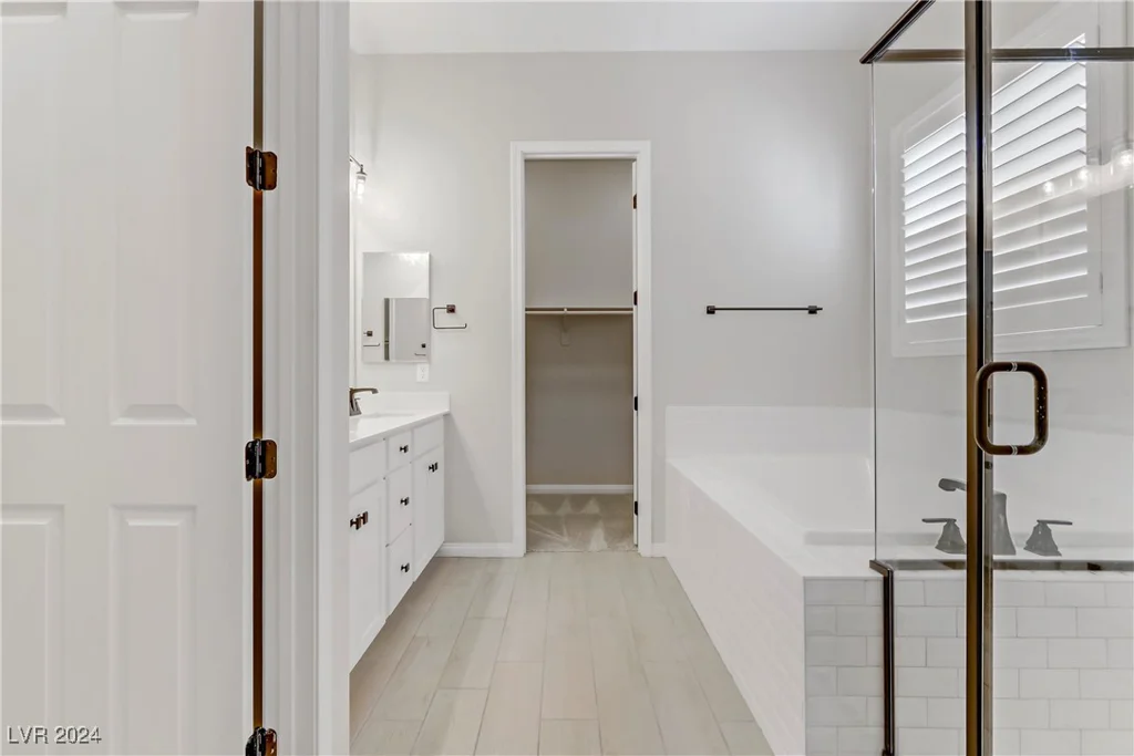 54 Barton Bay, North Las Vegas, NV 89031