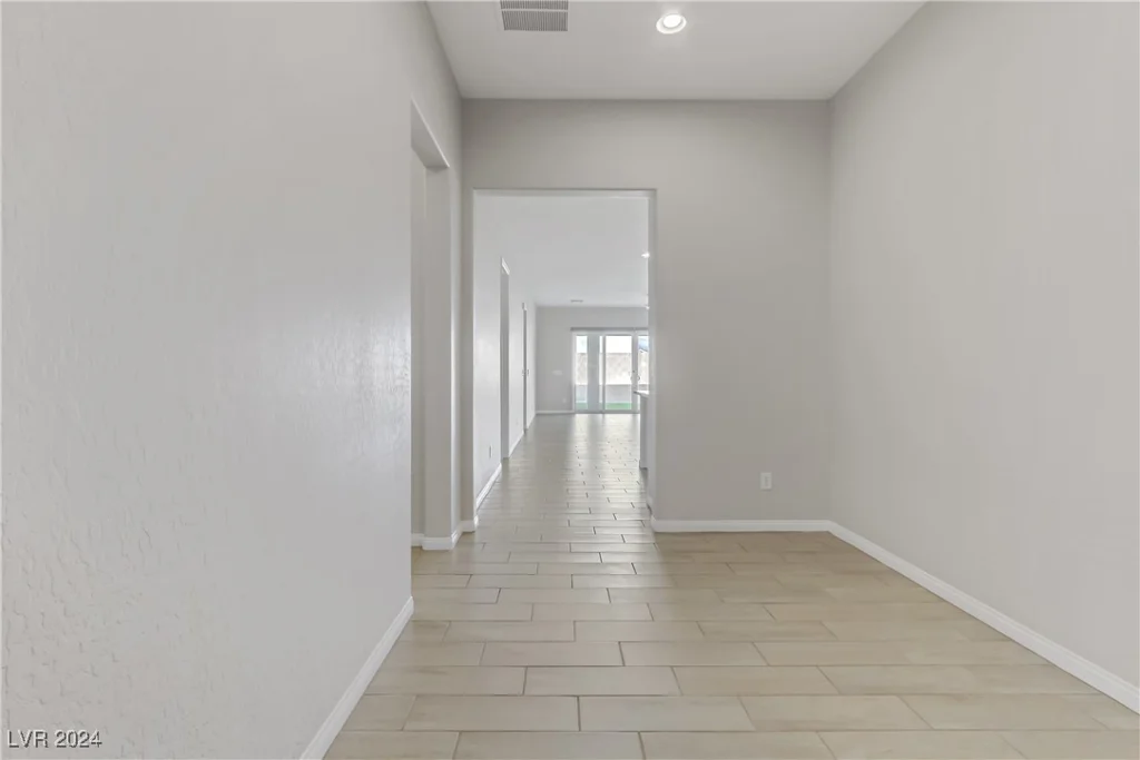 54 Barton Bay, North Las Vegas, NV 89031